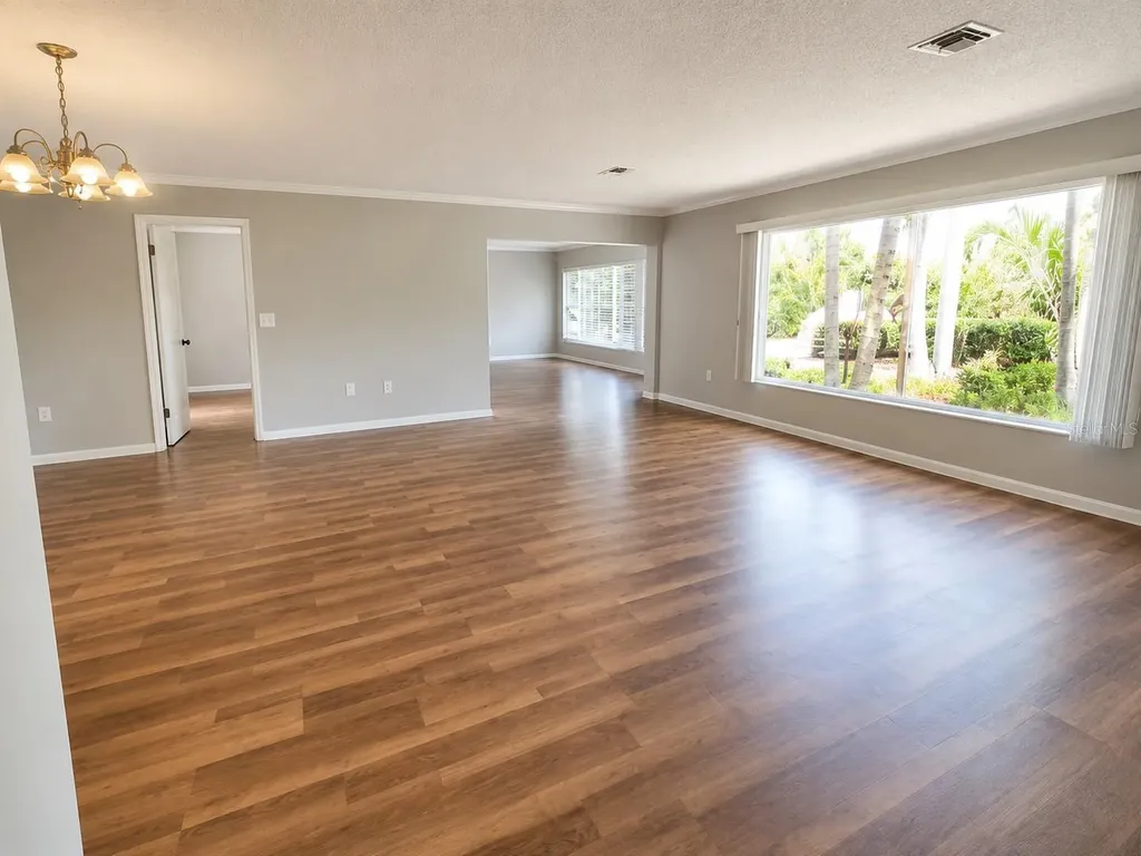 7708 2nd Avenue W Bradenton FL 34209