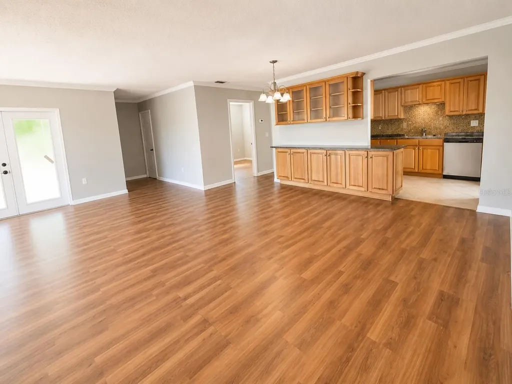 7708 2nd Avenue W Bradenton FL 34209