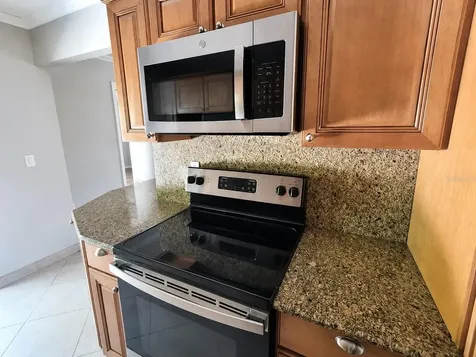 7708 2nd Avenue W Bradenton FL 34209