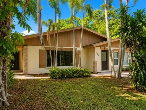 7708 2nd Avenue W Bradenton FL 34209