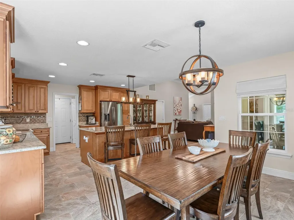 5331 Grove Manor Lady Lake FL 32159