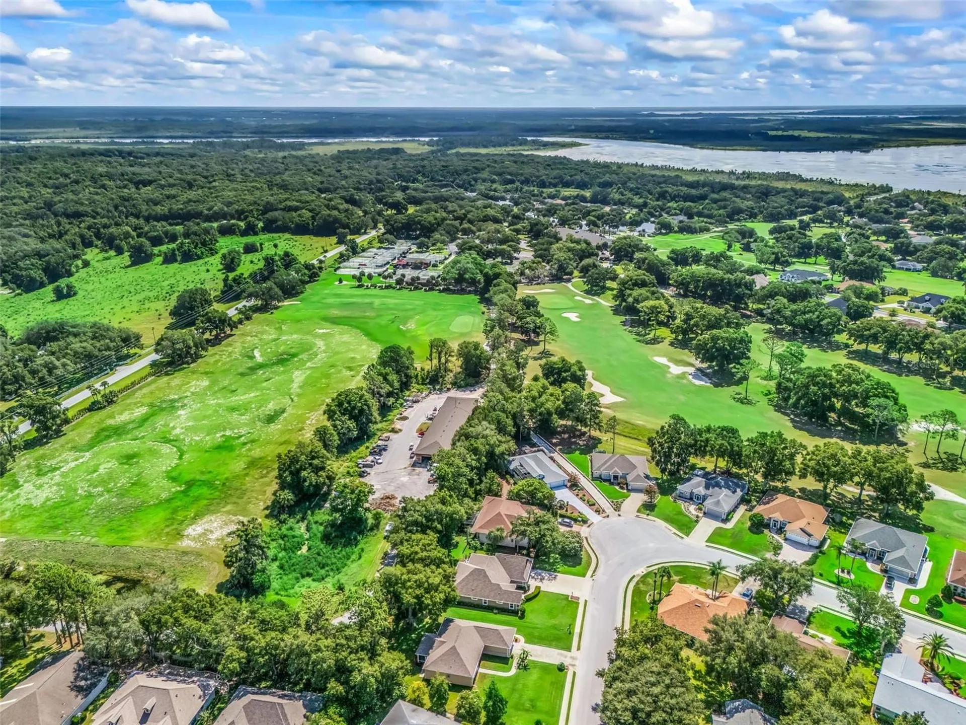 5331 Grove Manor Lady Lake FL 32159