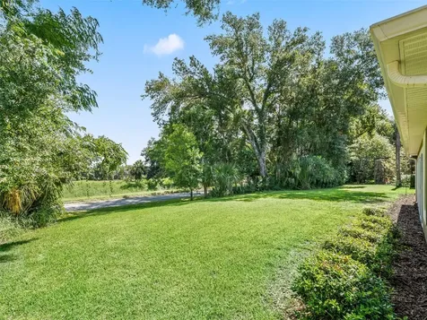 5331 Grove Manor Lady Lake FL 32159