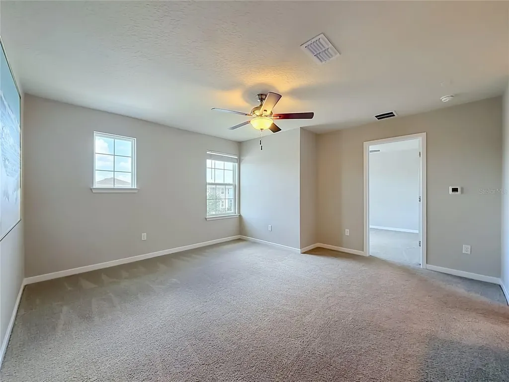 5729 Wooden Pine Drive Orlando FL 32829
