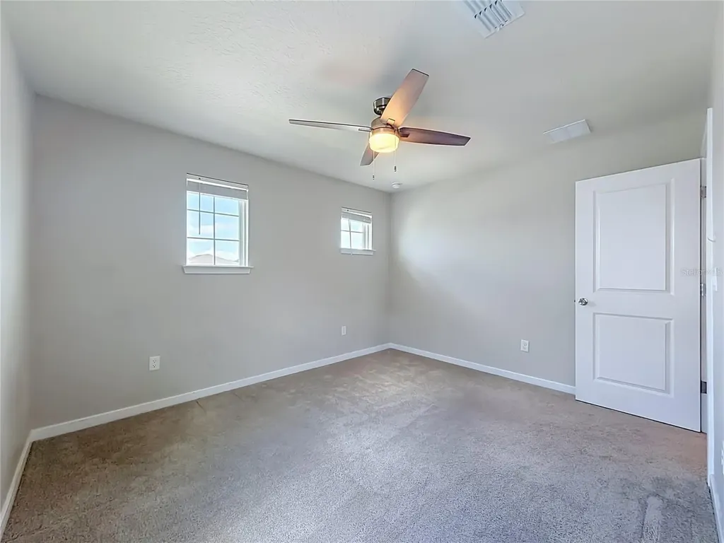 5729 Wooden Pine Drive Orlando FL 32829