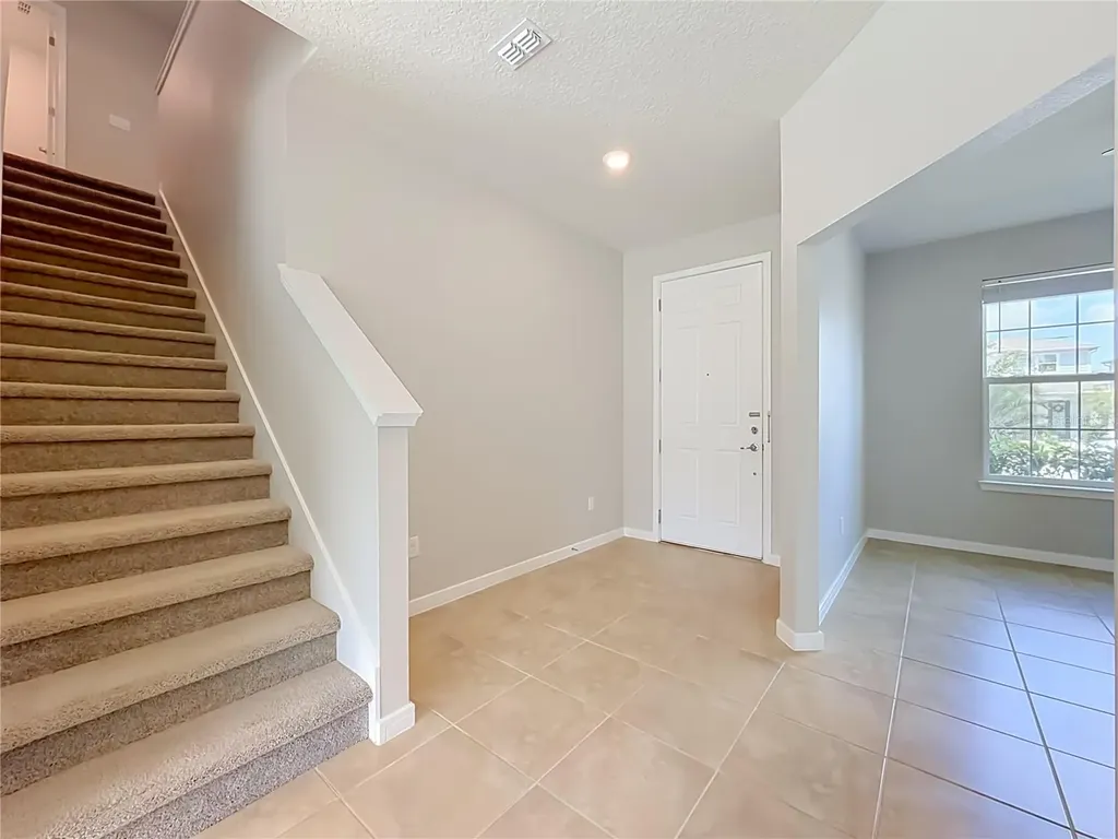 5729 Wooden Pine Drive Orlando FL 32829