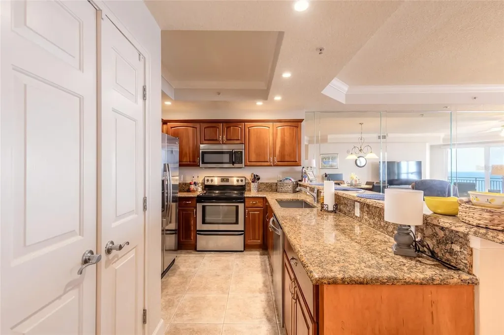 2403 S Atlantic Avenue Daytona Beach Shores FL 32118