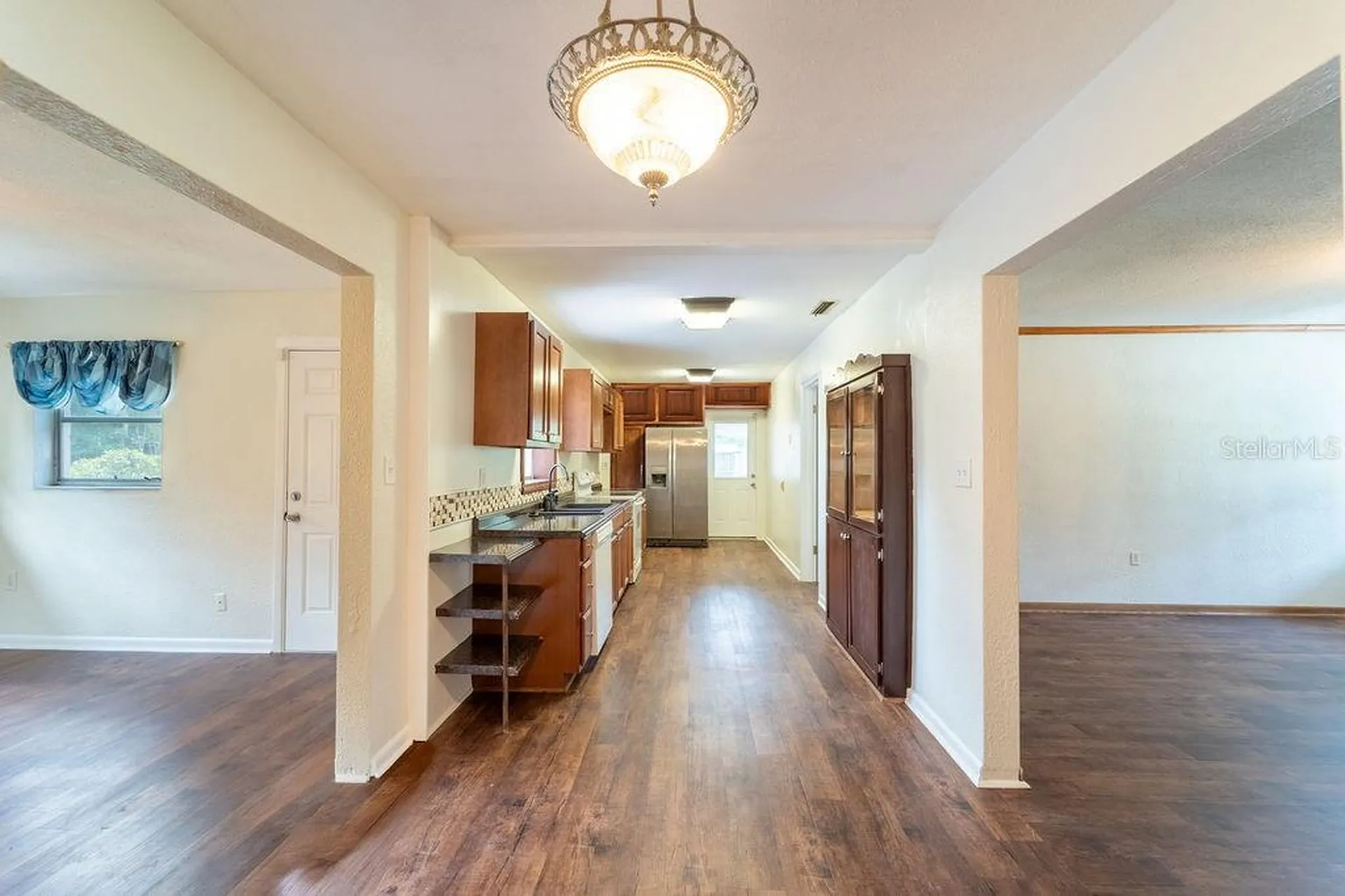 686 E Kentucky Avenue Deland FL 32724