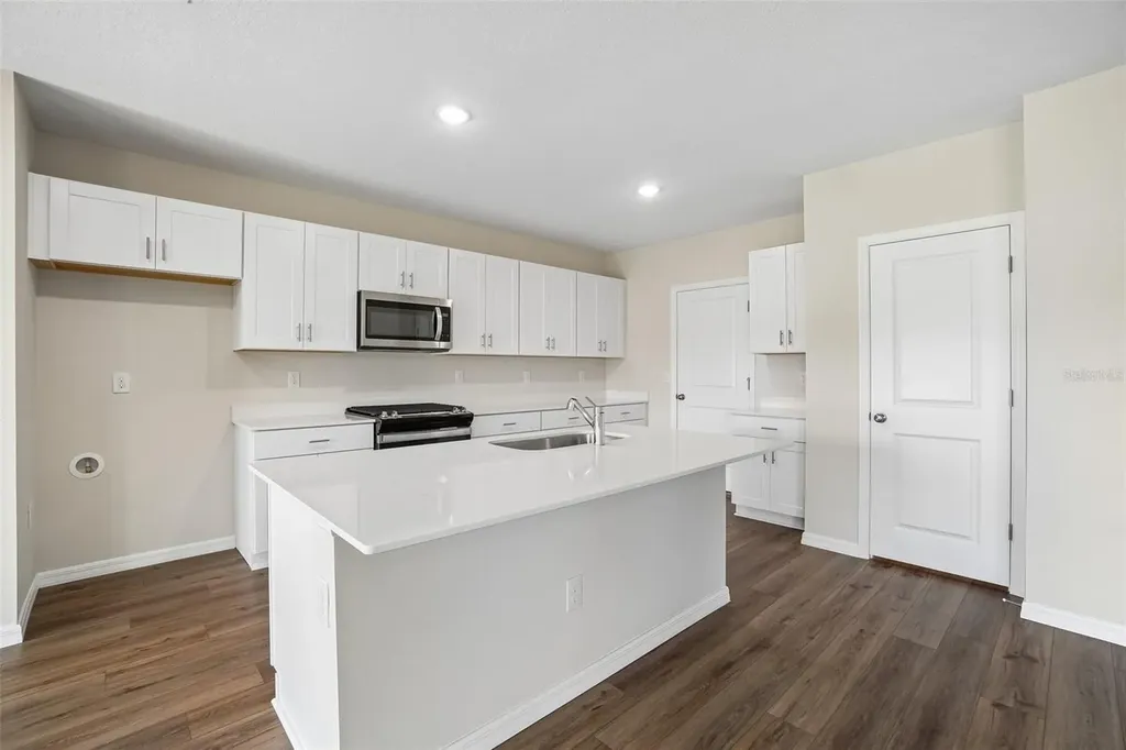 36564 Sagemoor Drive Zephyrhills FL 33541