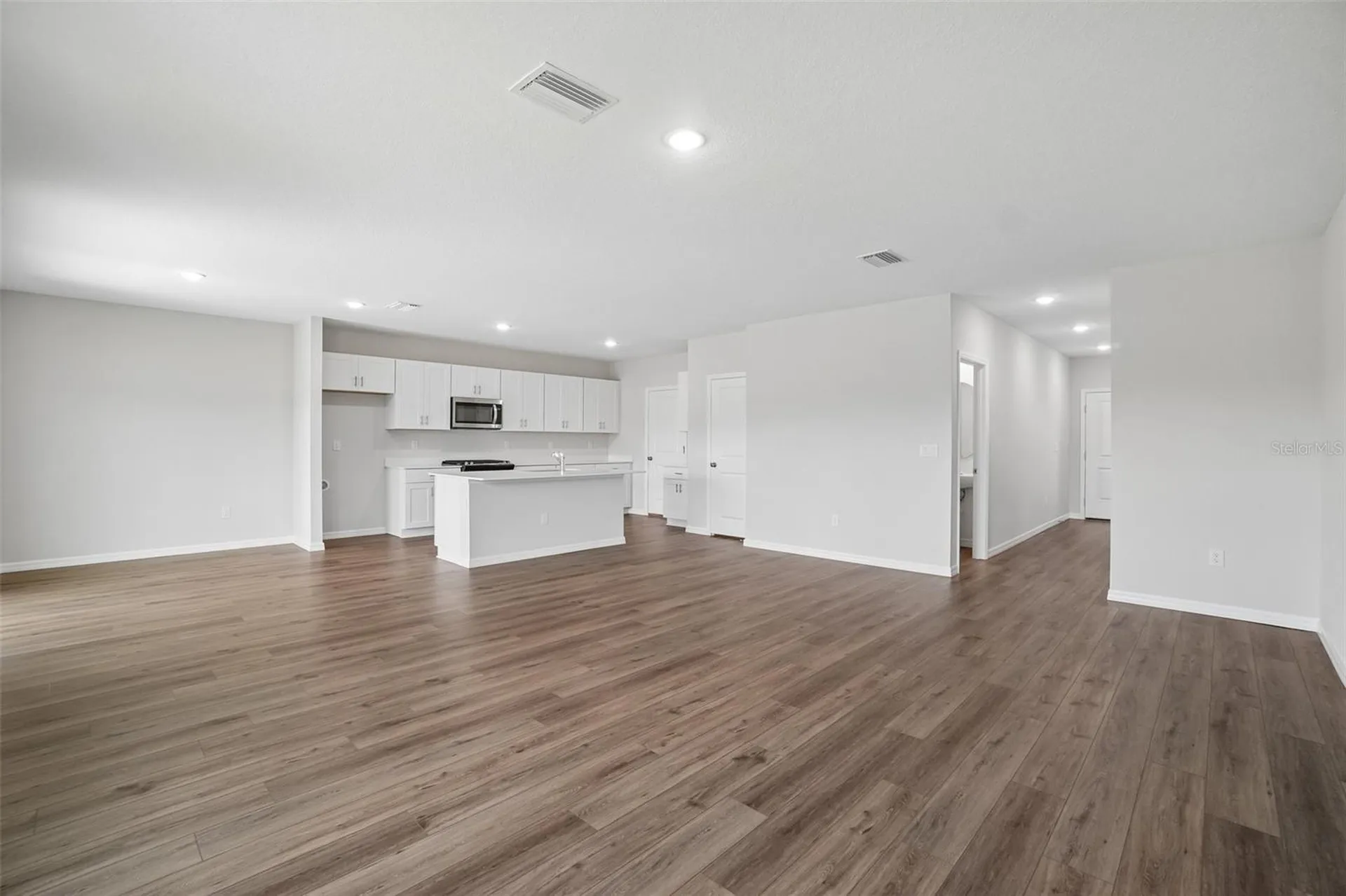 36564 Sagemoor Drive Zephyrhills FL 33541