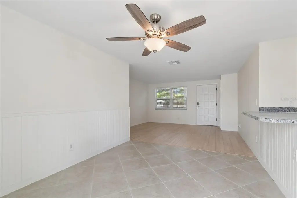 8672 78th Place Seminole FL 33777