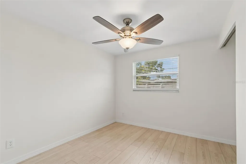 8672 78th Place Seminole FL 33777
