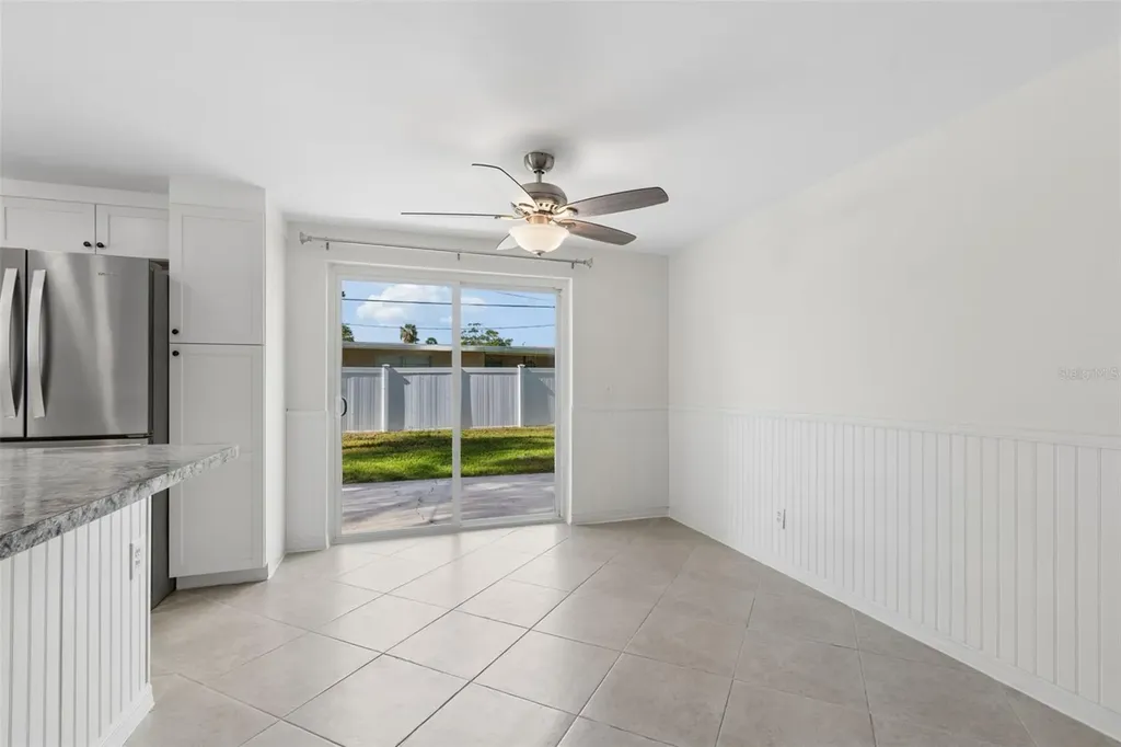 8672 78th Place Seminole FL 33777