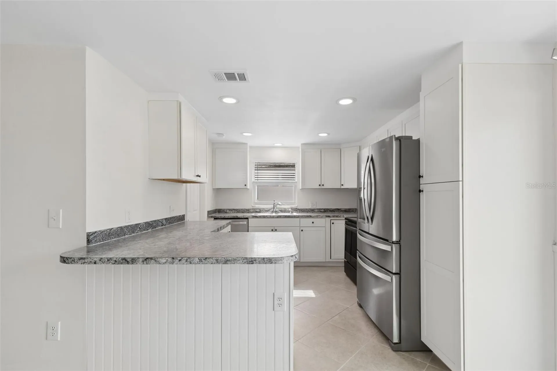 8672 78th Place Seminole FL 33777