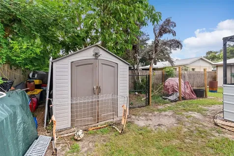3334 Avenue J NW Winter Haven FL 33881