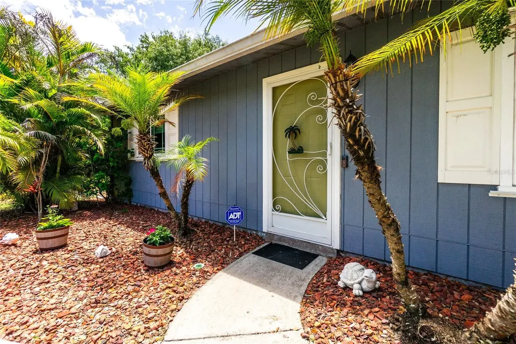 9435 Brewton Avenue Englewood FL 34224