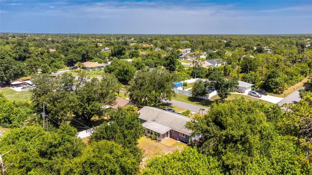 9435 Brewton Avenue Englewood FL 34224