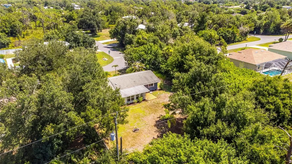 9435 Brewton Avenue Englewood FL 34224