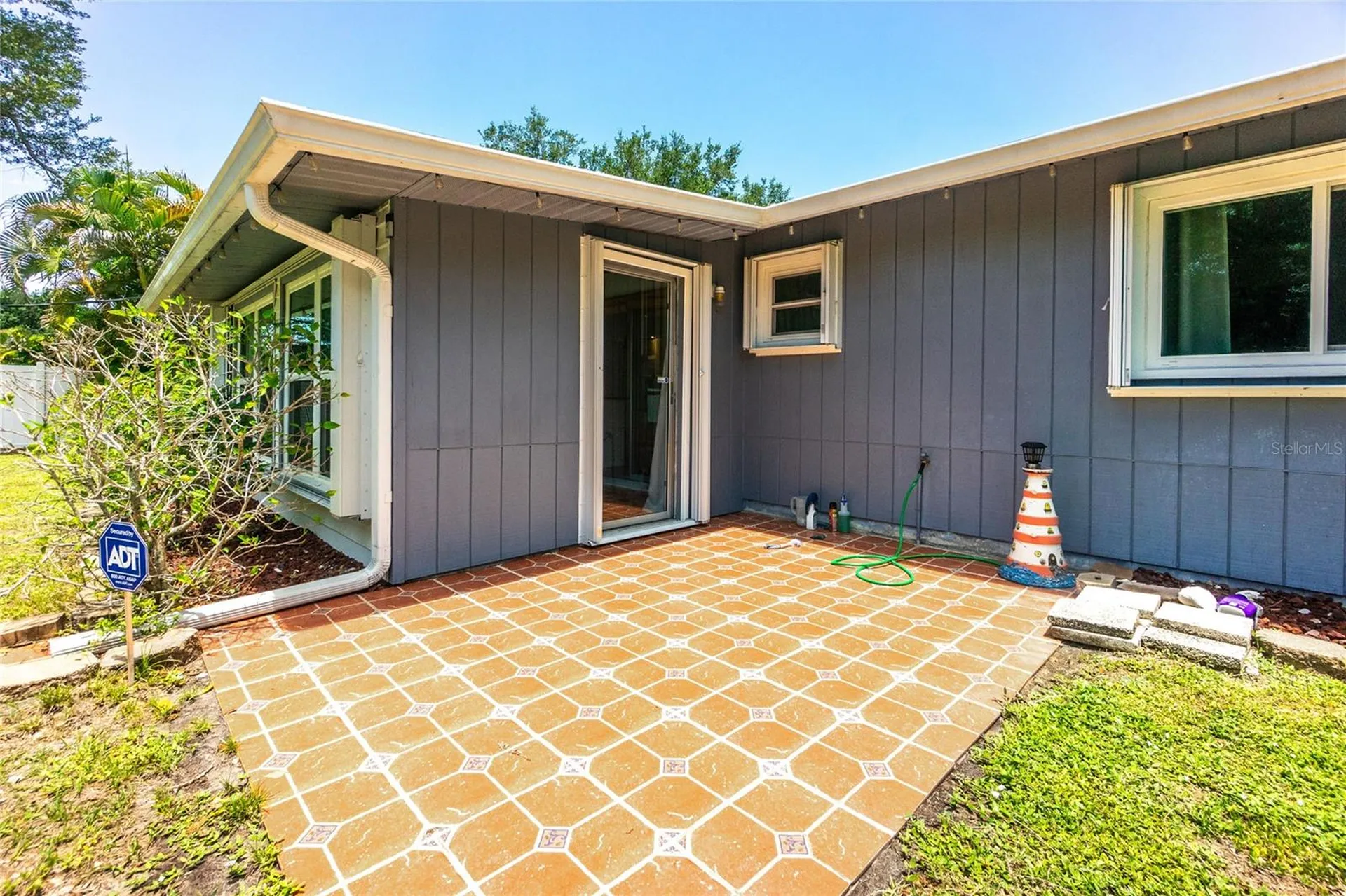 9435 Brewton Avenue Englewood FL 34224