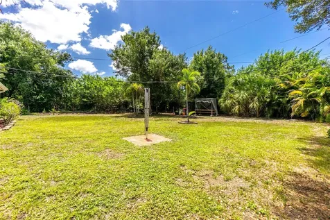 9435 Brewton Avenue Englewood FL 34224