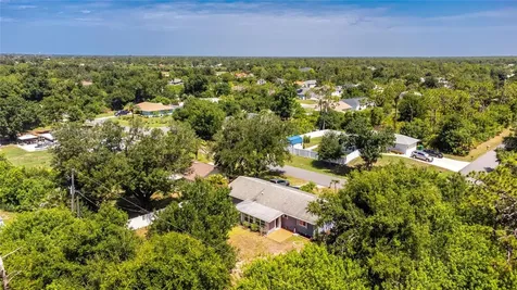 9435 Brewton Avenue Englewood FL 34224
