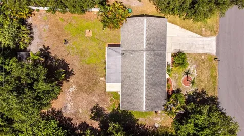 9435 Brewton Avenue Englewood FL 34224