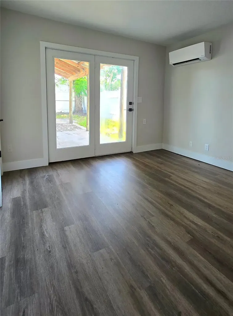 2709 Arc Drive Orlando FL 32826