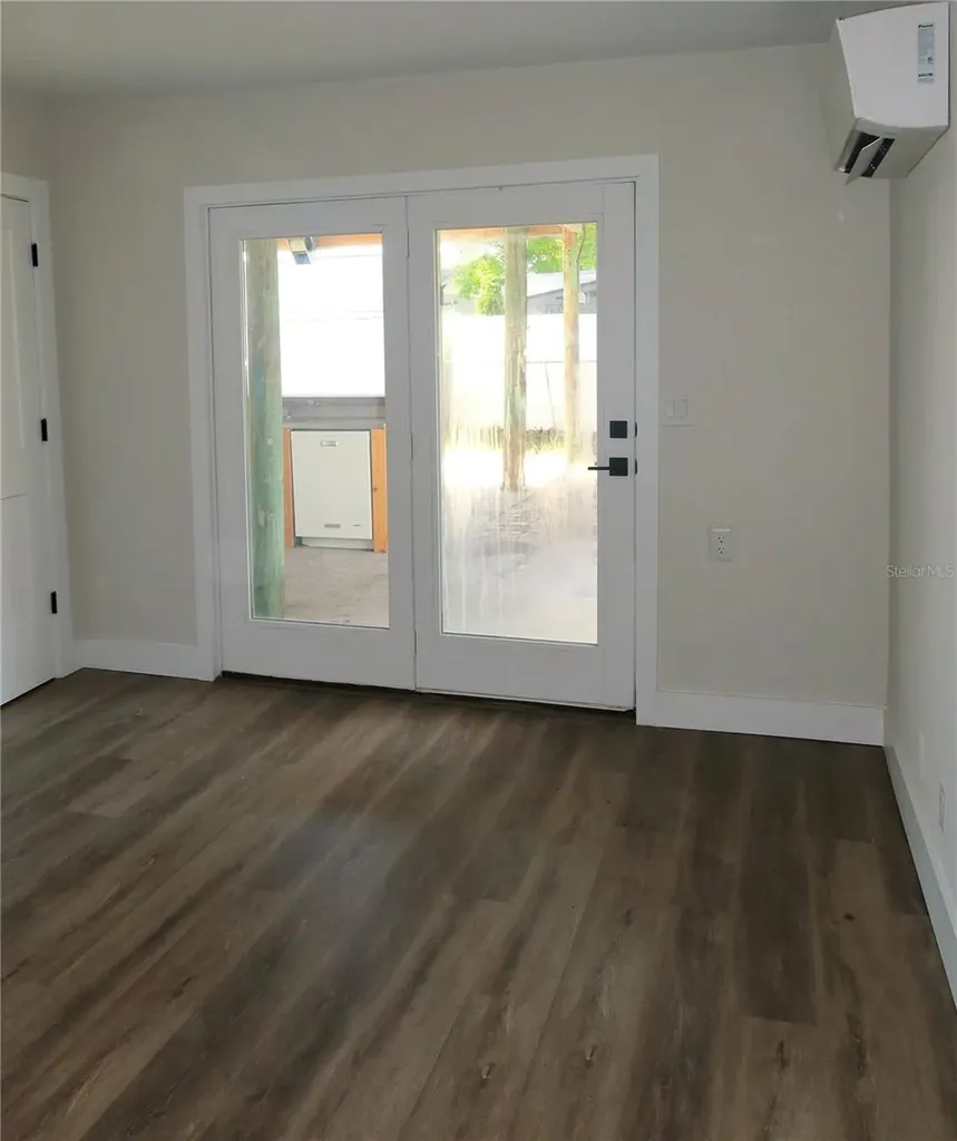 2709 Arc Drive Orlando FL 32826