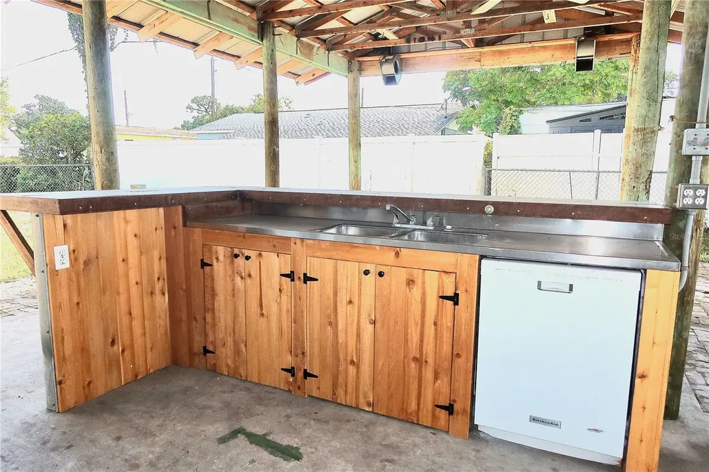 2709 Arc Drive Orlando FL 32826