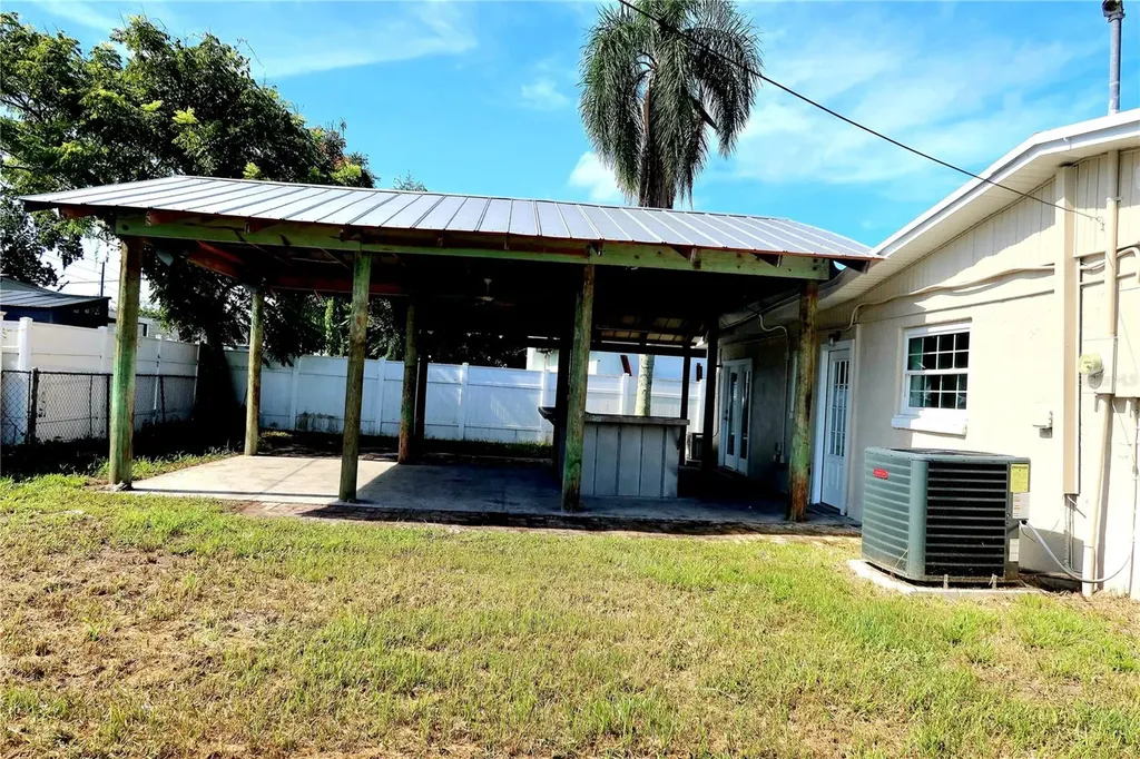 2709 Arc Drive Orlando FL 32826