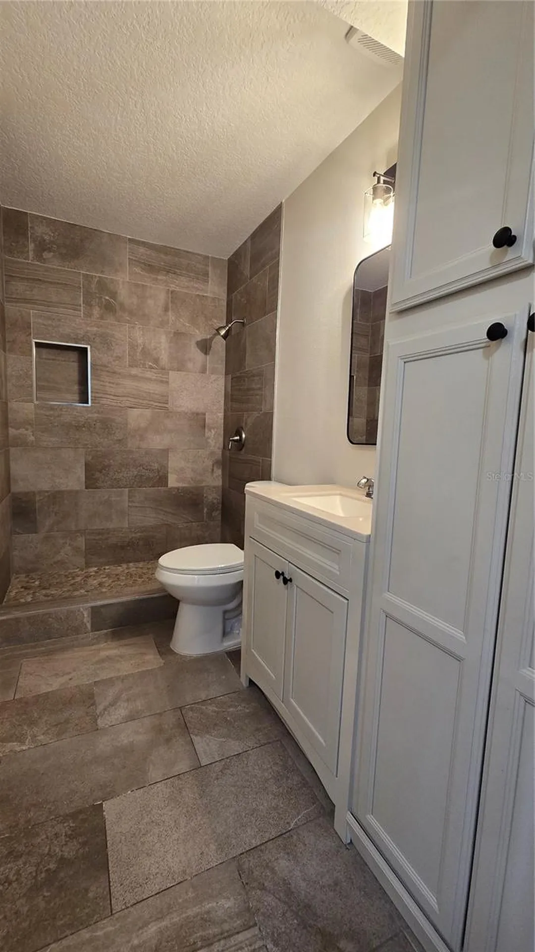 2709 Arc Drive Orlando FL 32826