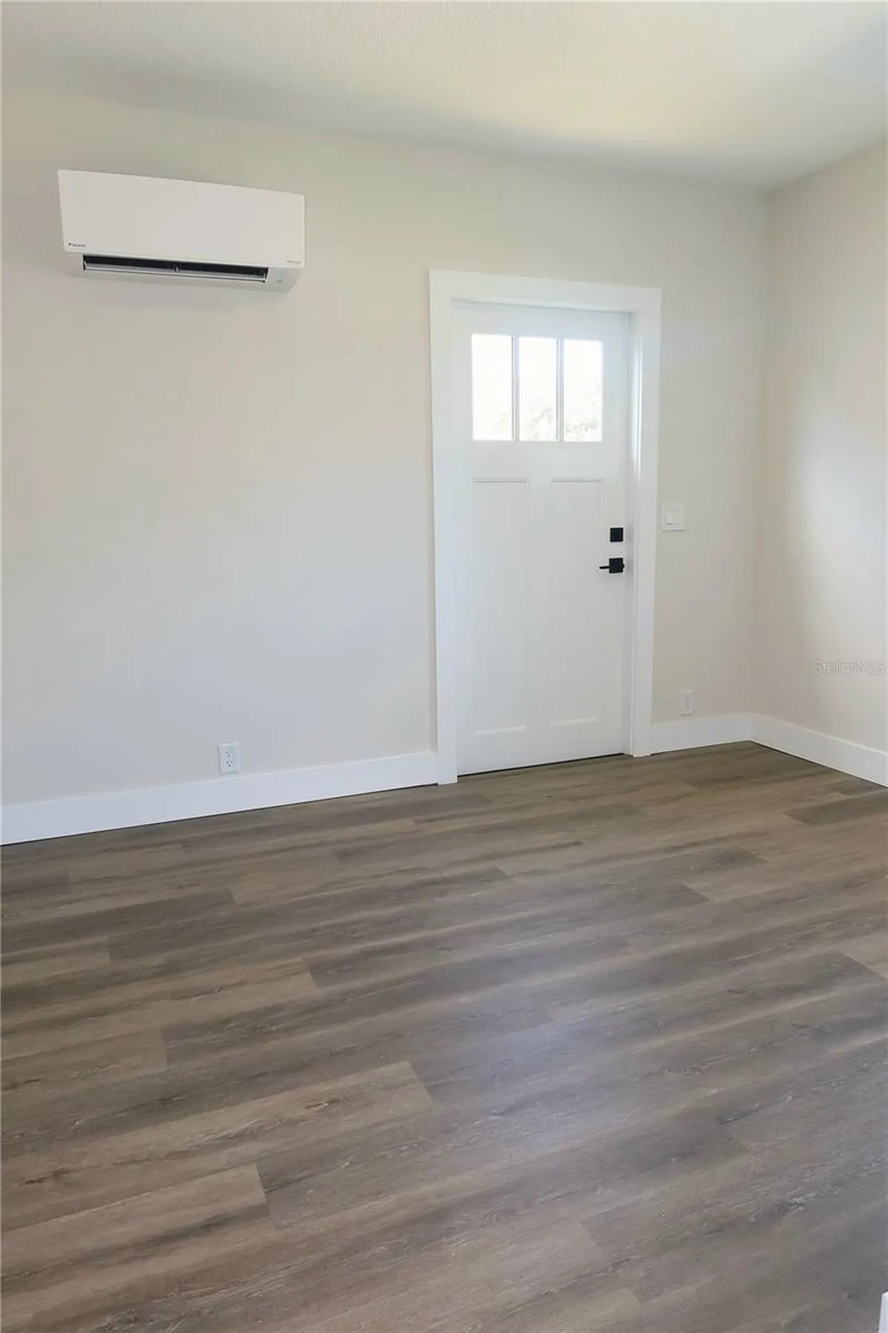 2709 Arc Drive Orlando FL 32826