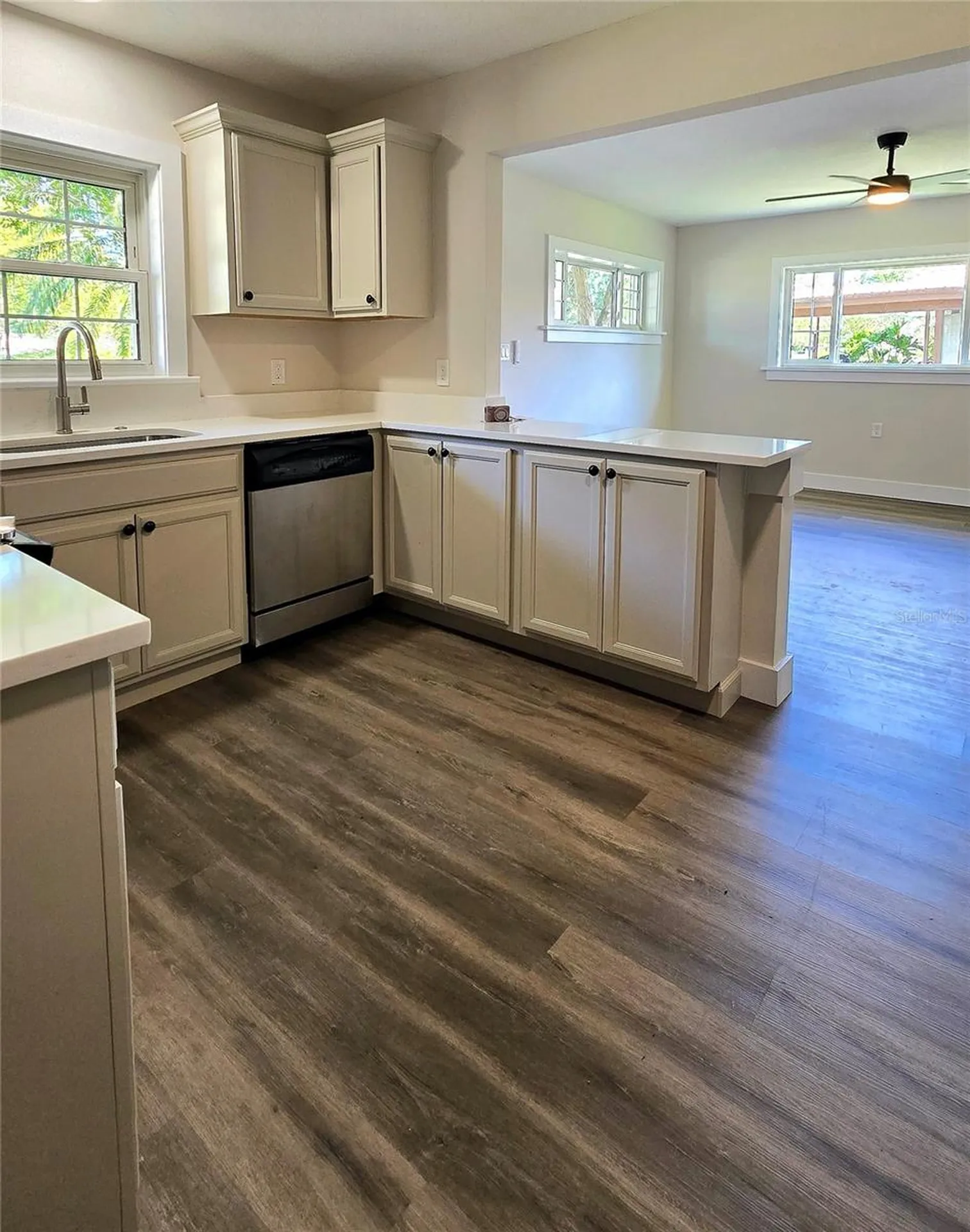 2709 Arc Drive Orlando FL 32826