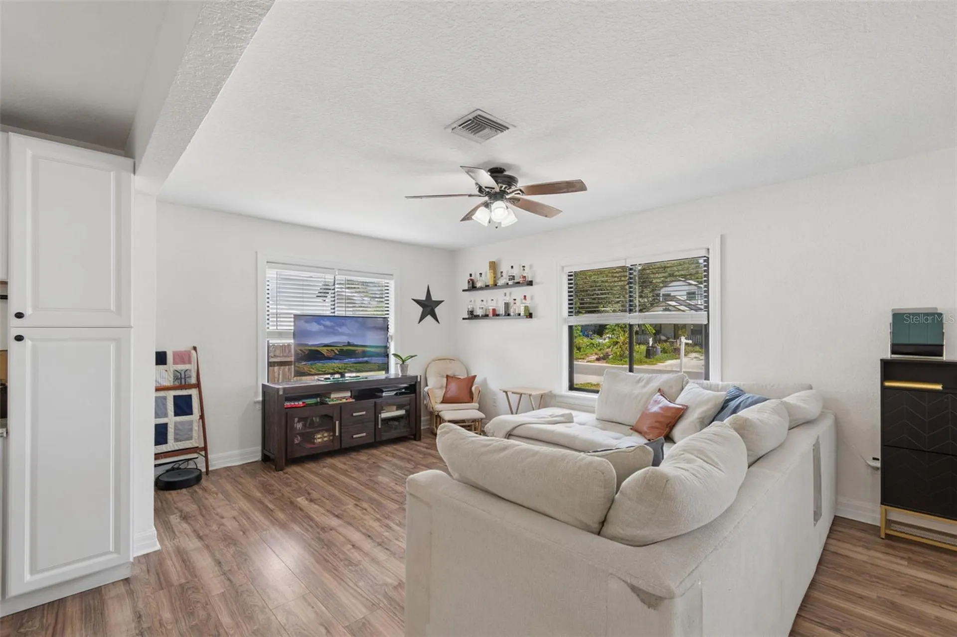 4924 45th Avenue N St Petersburg FL 33709
