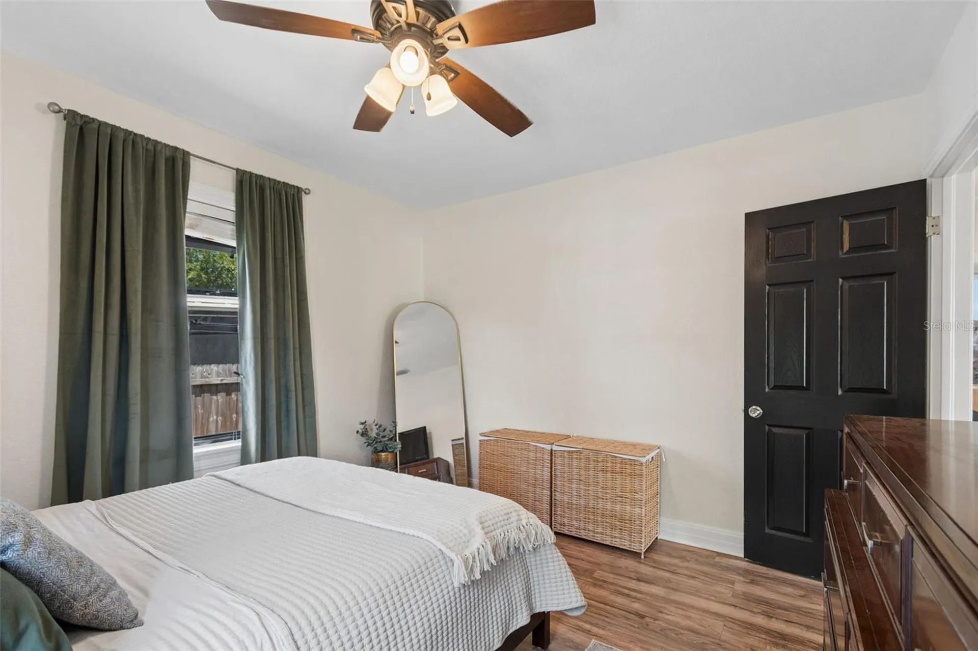 4924 45th Avenue N St Petersburg FL 33709