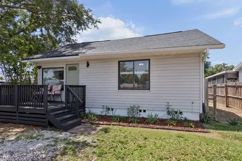 4924 45th Avenue N St Petersburg FL 33709