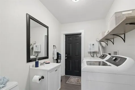 4924 45th Avenue N St Petersburg FL 33709