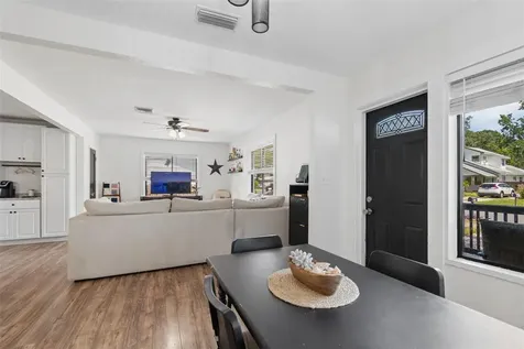4924 45th Avenue N St Petersburg FL 33709