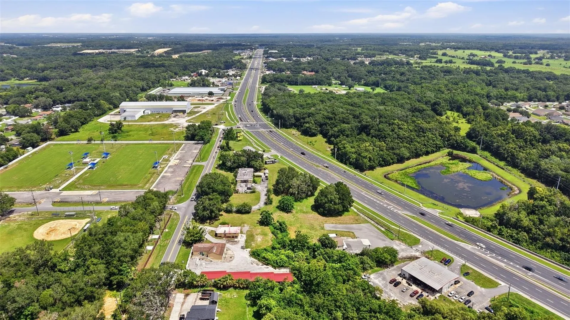 2766 Us Highway 441/27 Highway Fruitland Park FL 34731