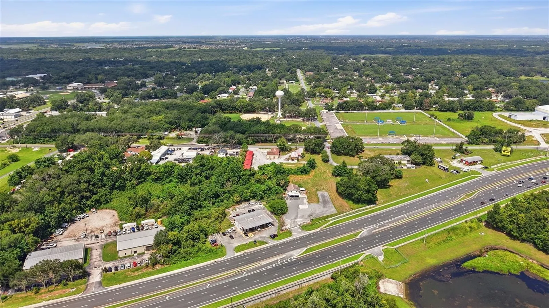 2766 Us Highway 441/27 Highway Fruitland Park FL 34731