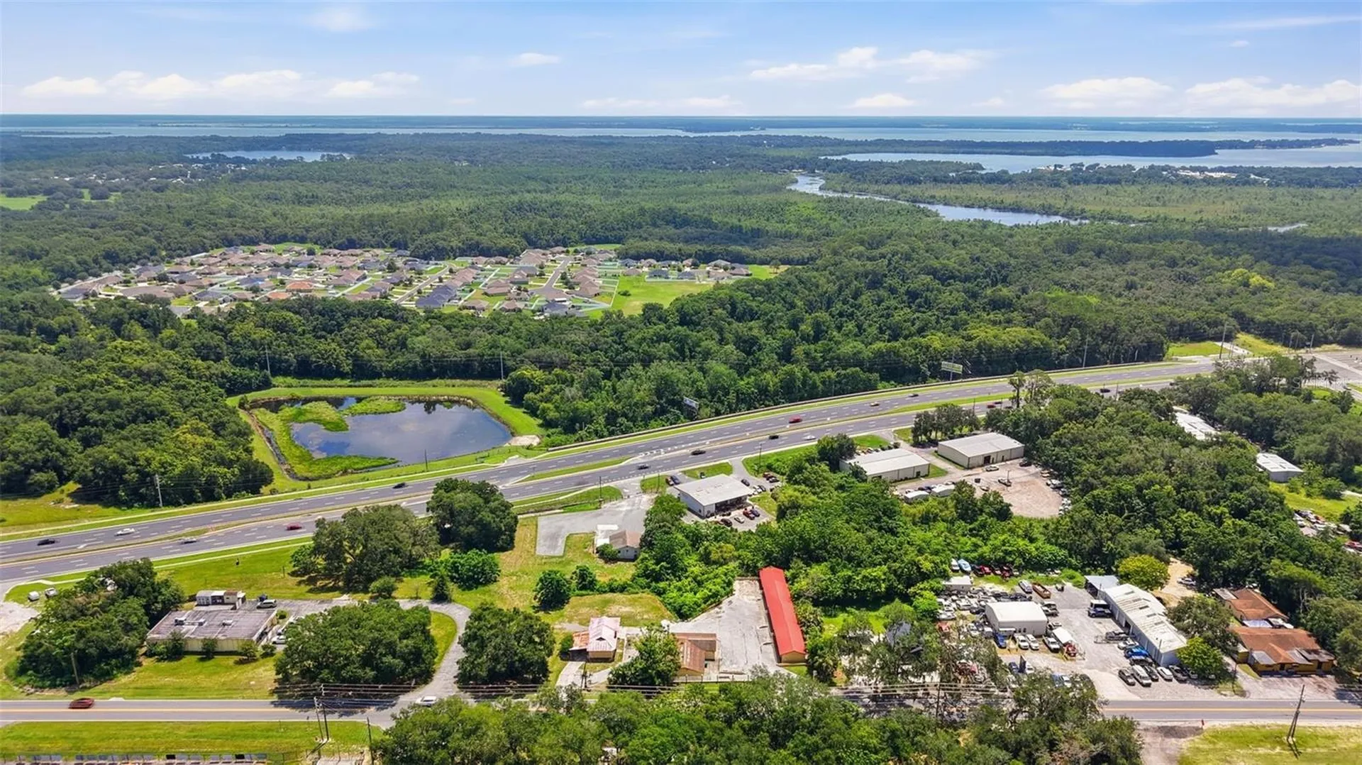 2766 Us Highway 441/27 Highway Fruitland Park FL 34731