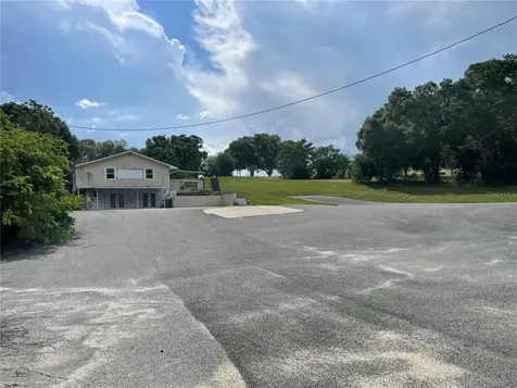 2766 Us Highway 441/27 Highway Fruitland Park FL 34731