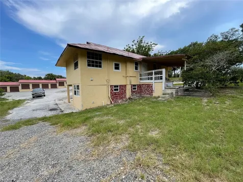 2766 Us Highway 441/27 Highway Fruitland Park FL 34731