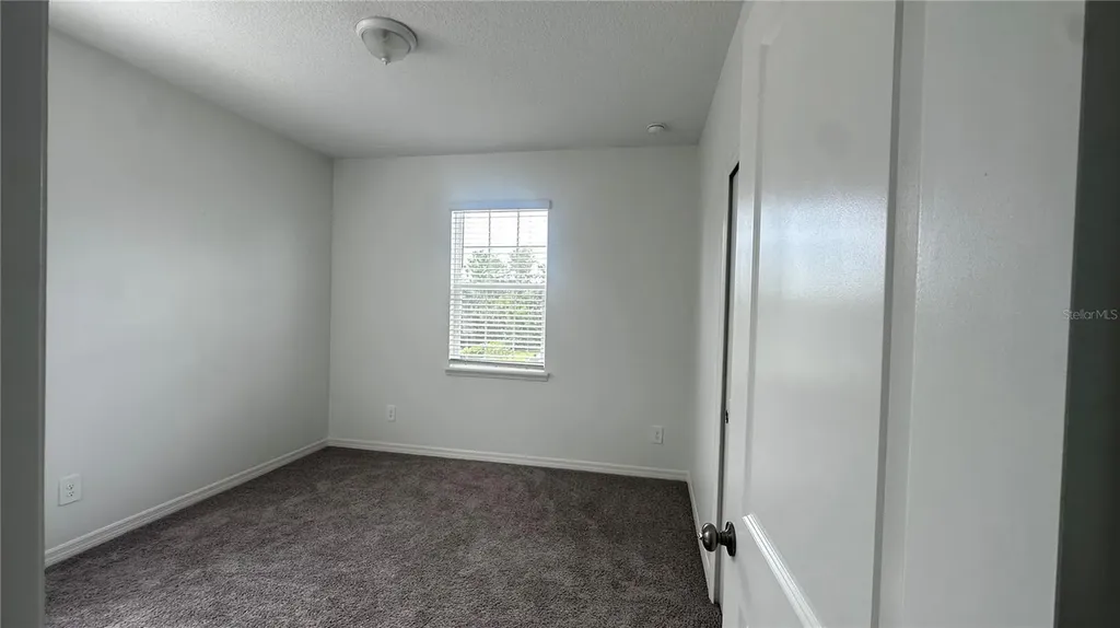 1025 Pando Loop Orlando FL 32824
