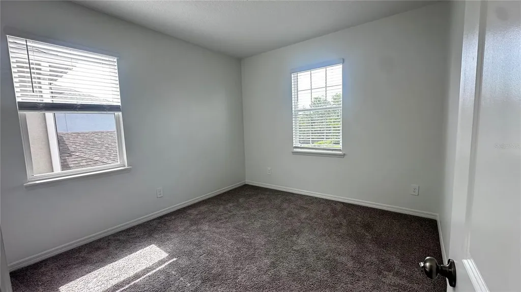 1025 Pando Loop Orlando FL 32824