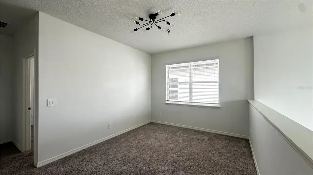 1025 Pando Loop Orlando FL 32824