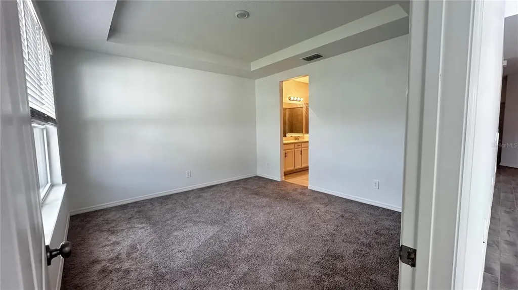 1025 Pando Loop Orlando FL 32824