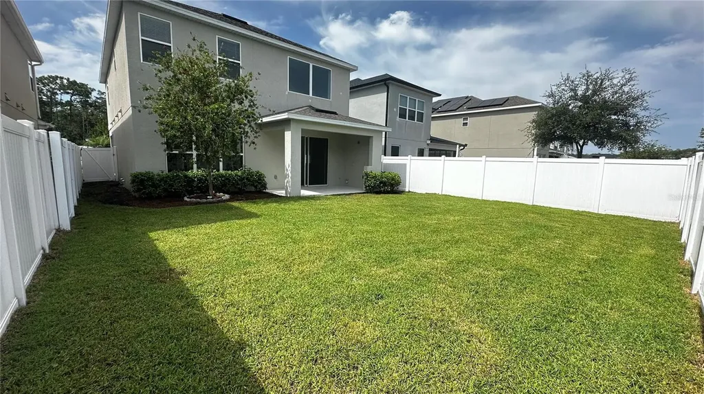 1025 Pando Loop Orlando FL 32824