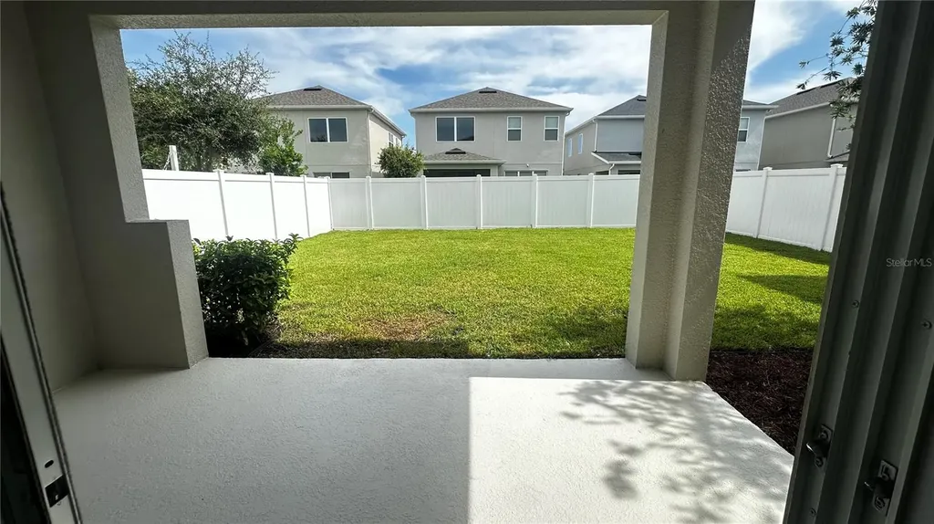 1025 Pando Loop Orlando FL 32824