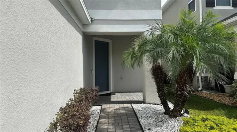 1025 Pando Loop Orlando FL 32824